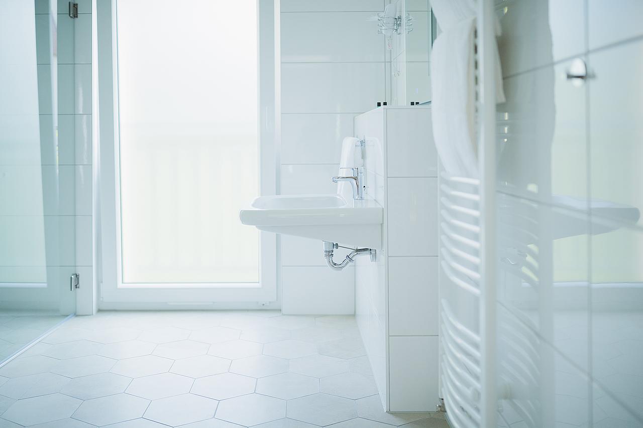 Hotel U7 Мецинген Екстериор снимка